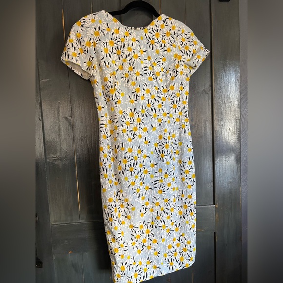 Carolina Herrera Yellow //White DAISY Floral Midi Dress sz 6 - Picture 13 of 14